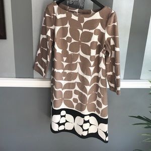 Perfect shift dress for every body type